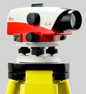 analoog waterpasinstrument Leica NA730 plus